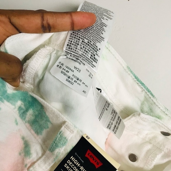 Levi’s Premium Tie Dye Deconstructed Skirt 25 - Picture 8 of 9